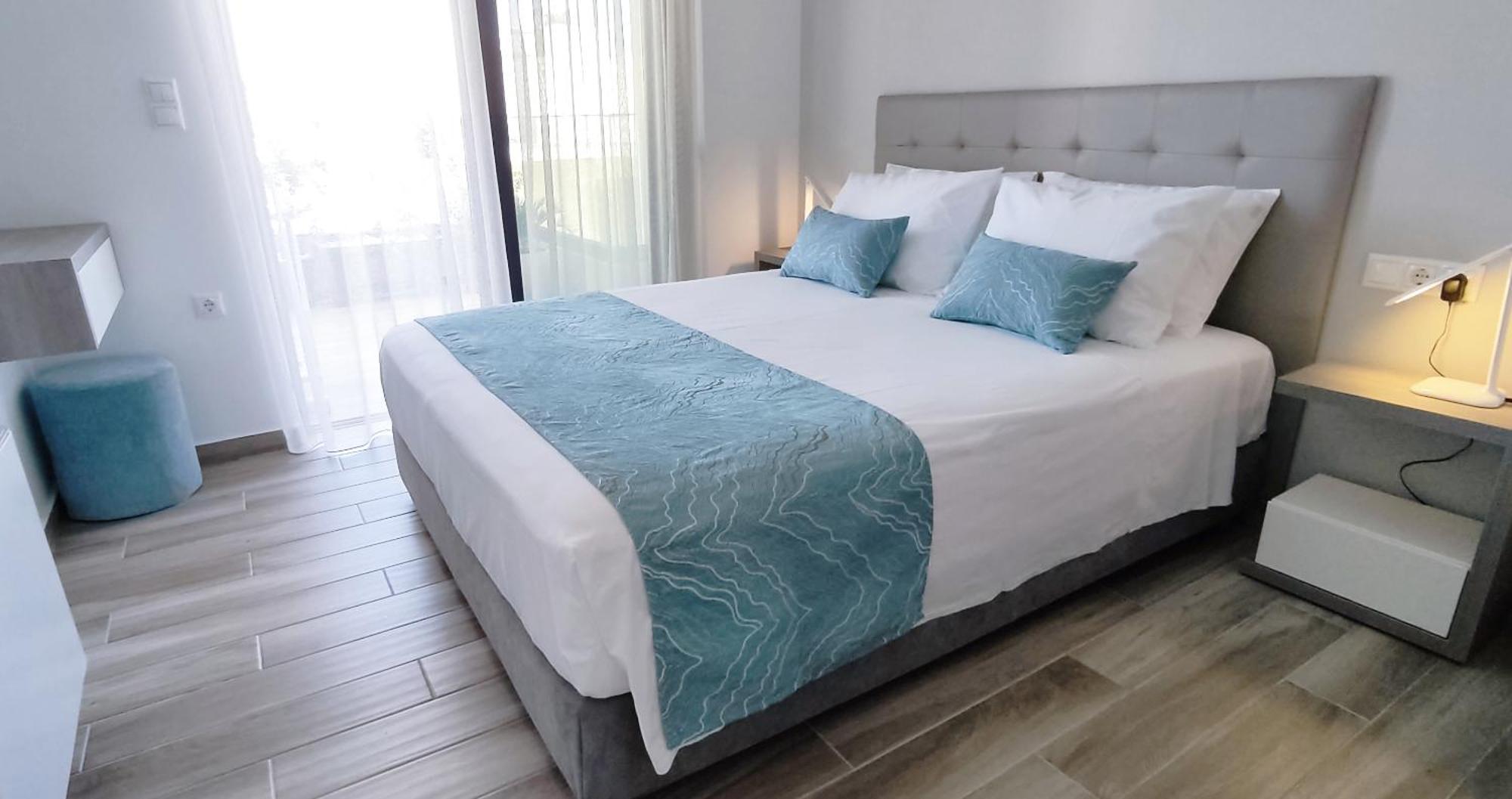 Aquadia Beach Apartment Ханя Екстериор снимка